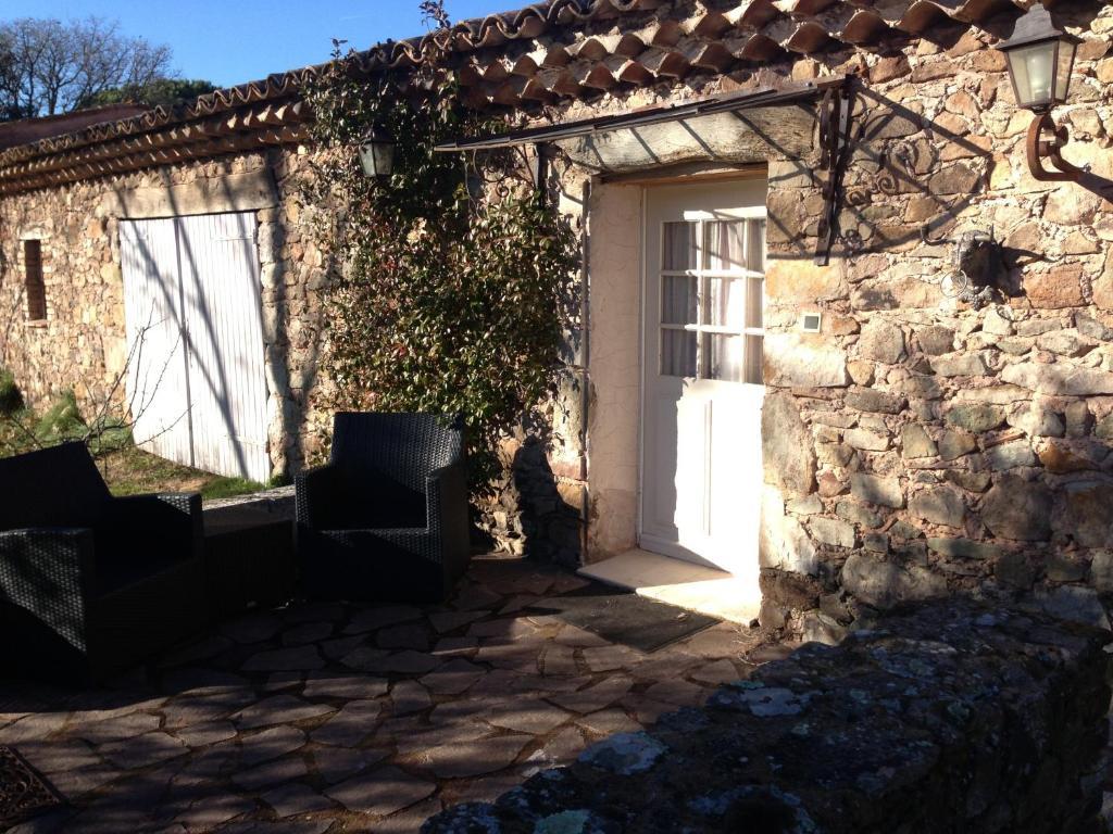 Ferienwohnung Le Mas Du Centaure Puget-sur Argens Zimmer foto